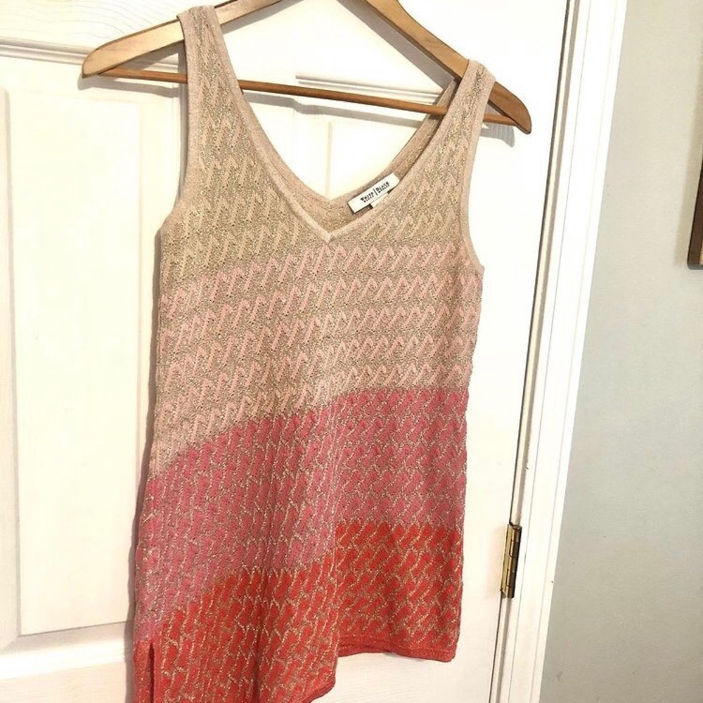 White House Black Market Top Size 2